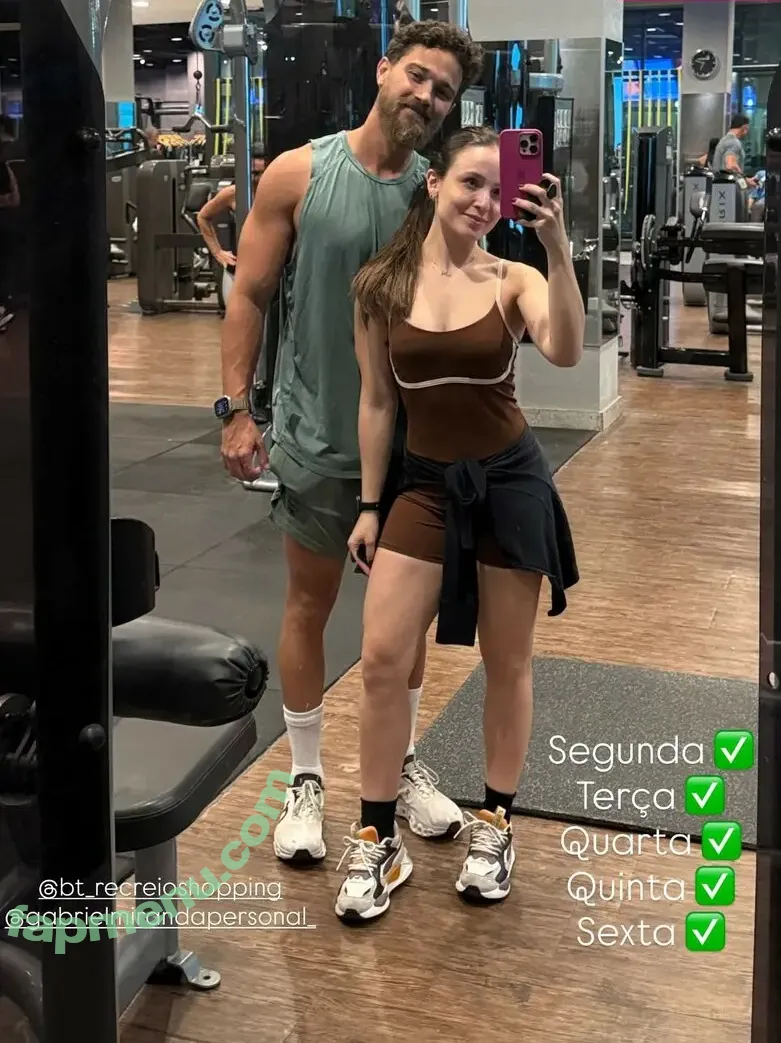 Larissa Manoela nude photo #1514 (larissamanoela)