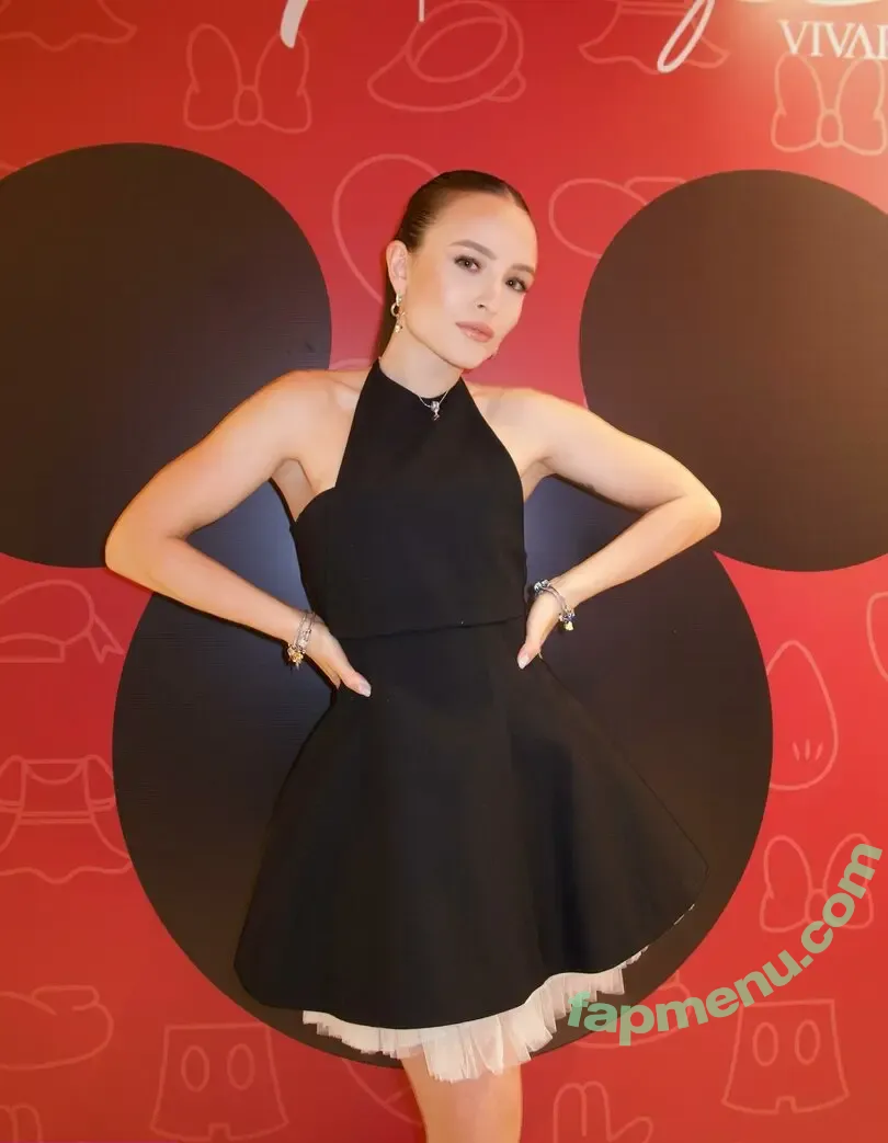 Larissa Manoela nude photo #1525 (larissamanoela)