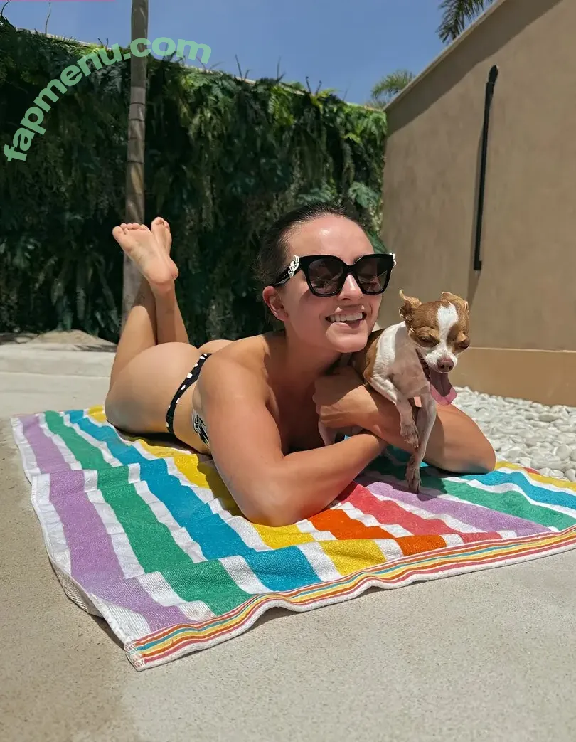 Larissa Manoela nude photo #1571 (larissamanoela)