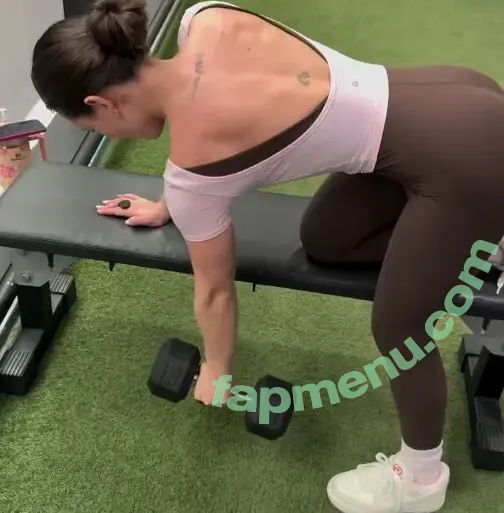 Larissa Manoela nude photo #1660 (larissamanoela)