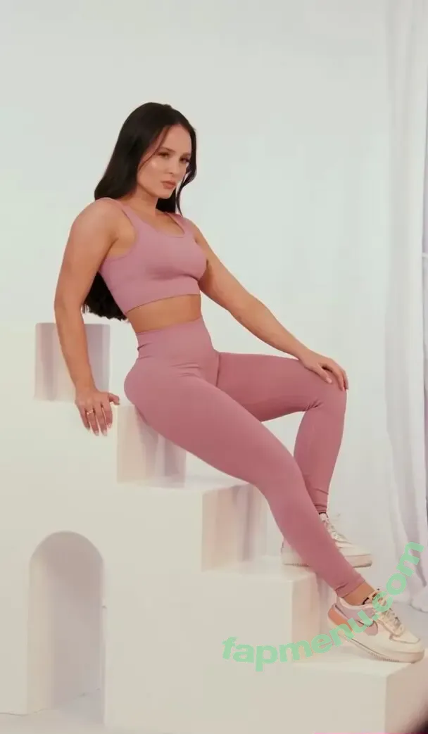 Larissa Manoela nude photo #1697 (larissamanoela)