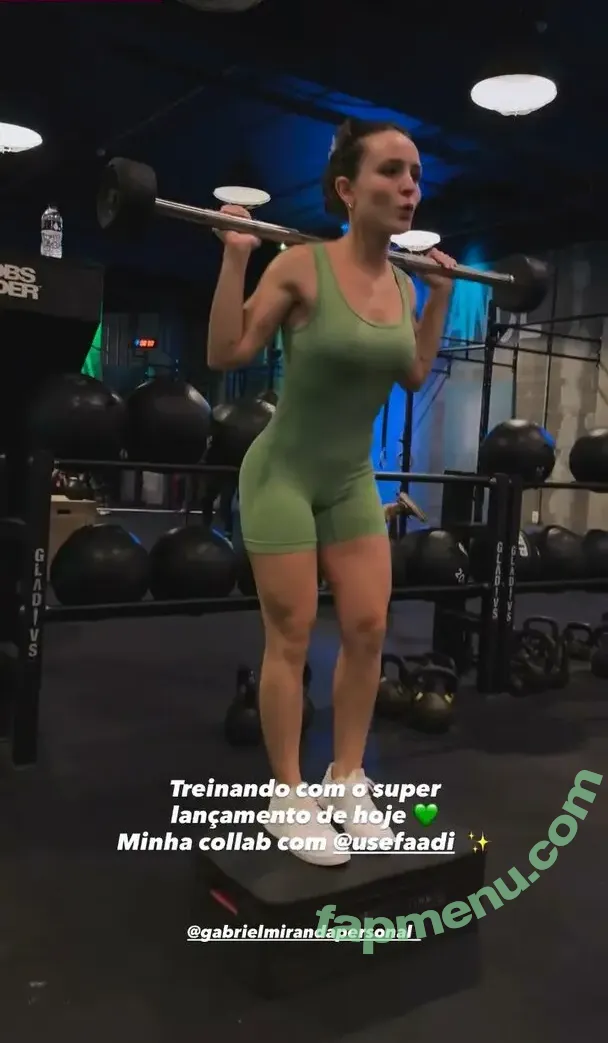 Larissa Manoela nude photo #1740 (larissamanoela)