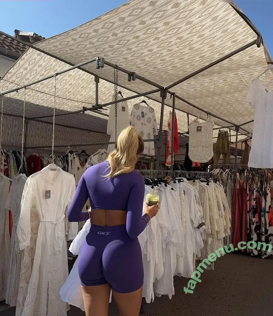 Larissa Neumann nude photo #0387 (tigerlariz)