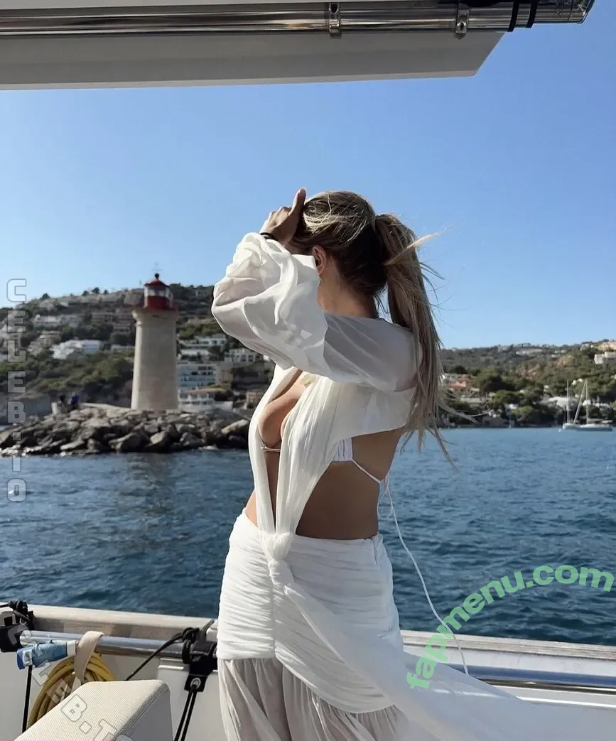 Larissa Neumann nude photo #0479 (tigerlariz)