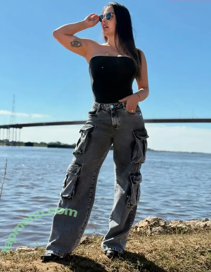 Larissa Riquelme nude photo #0461 (larissariquelme)