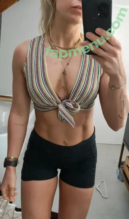 Larissa Van Meerten nude photo #0137 (larissavanmeerten)