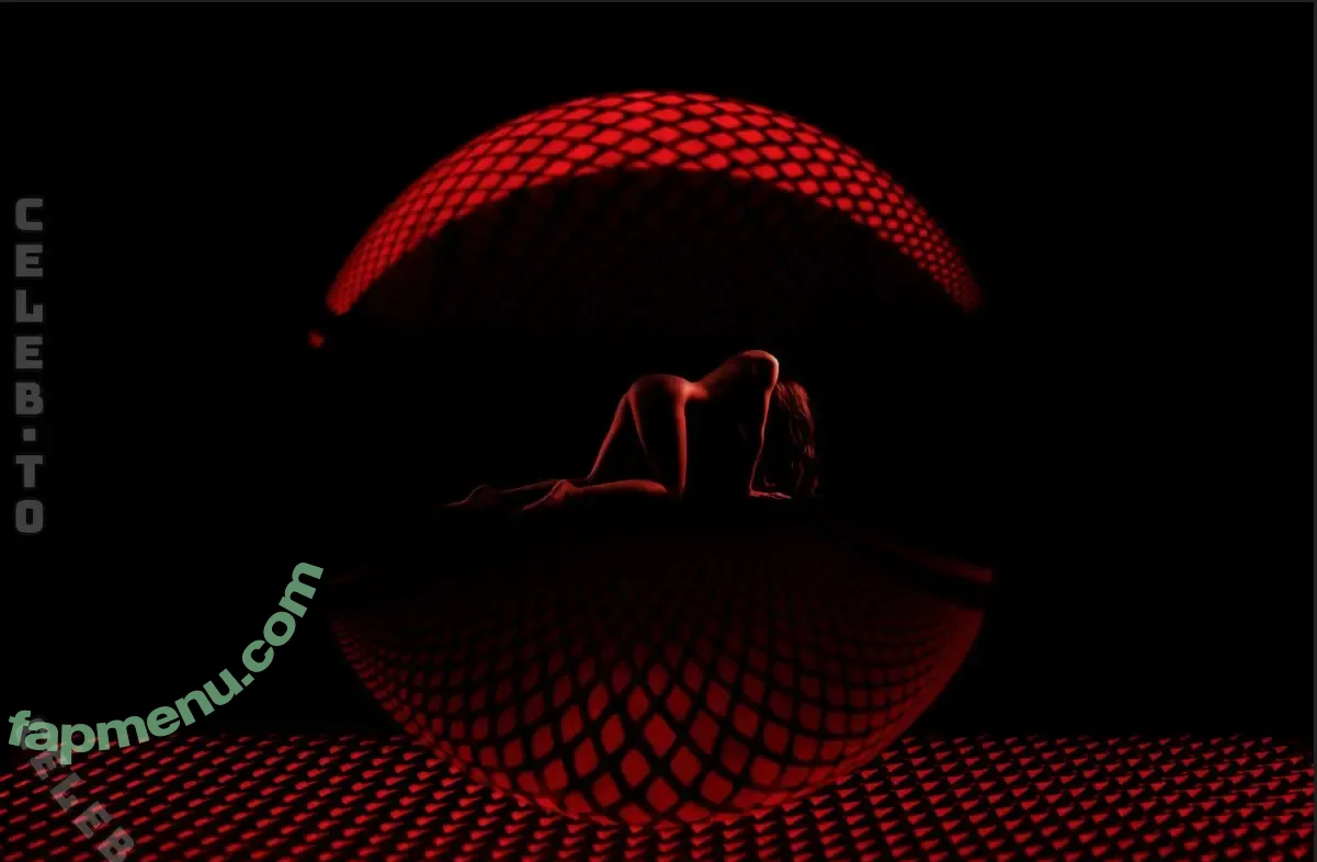 Larissa0297 nude photo #0127 (Larissa0297)