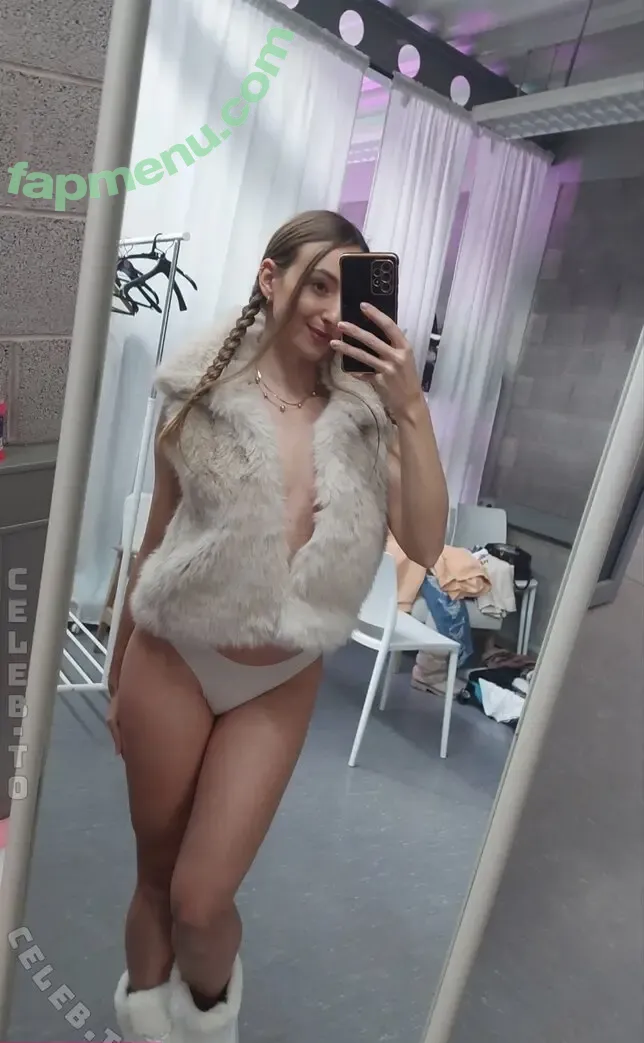 Larissa0297 nude photo #0146 (Larissa0297)