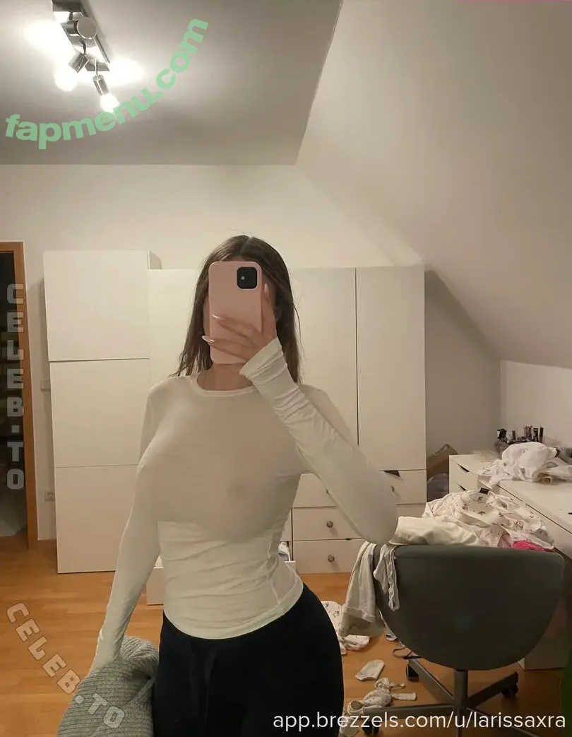 Larissaxra nude photo #0451 (Larissaxra)