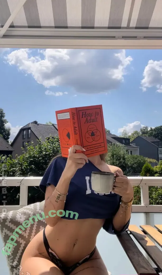 Larissaxra nude photo #0458 (Larissaxra)