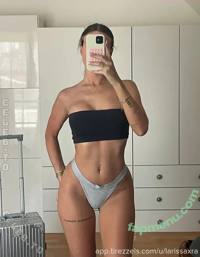 Larissaxra nude photo #0462 (Larissaxra)