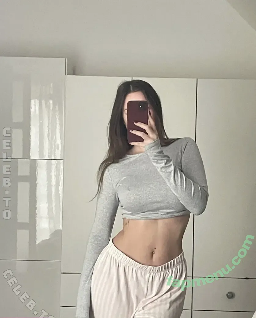 Larissaxra nude photo #0514 (Larissaxra)