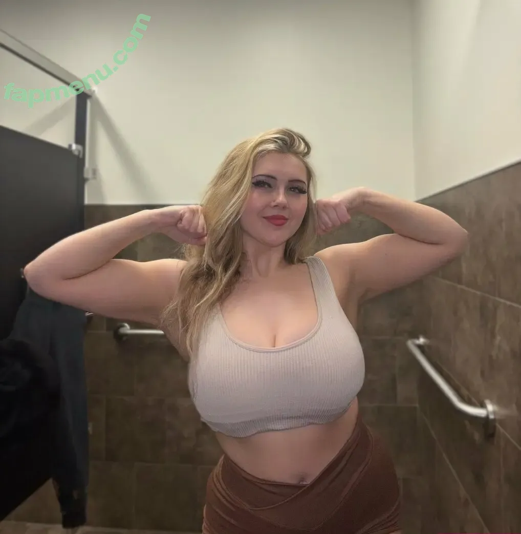 Larkan Danielle nude photo #0070 (larkandanielle / lovelyangelface / misslovelyaf)