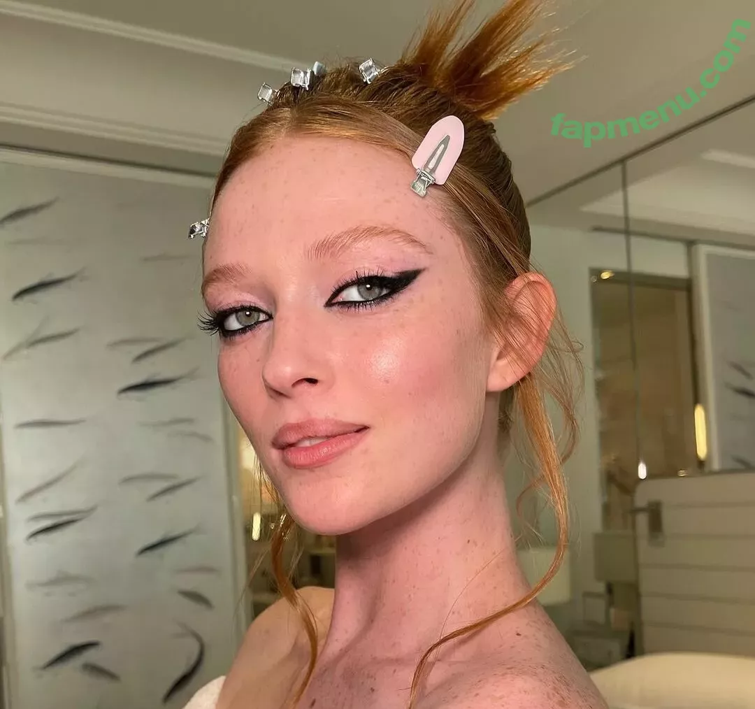 Larsen Thompson nude photo #0080 (larsenthompson / larsenthompsonofficial)