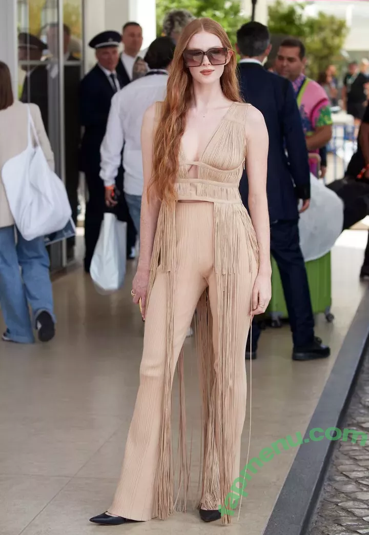 Larsen Thompson nude photo #0121 (larsenthompson / larsenthompsonofficial)