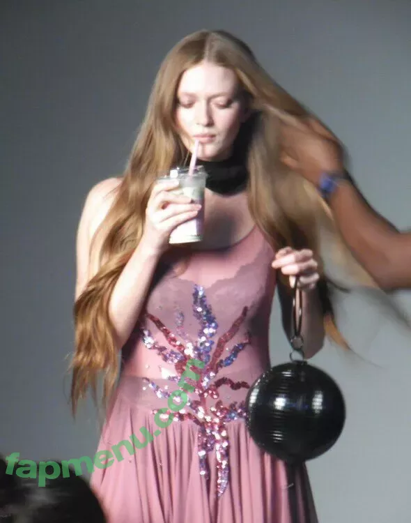 Larsen Thompson nude photo #0866 (larsenthompson)