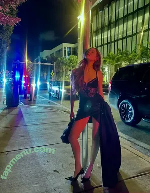 Larsen Thompson / larsenthompson / larsenthompsonofficial nude photo #1189