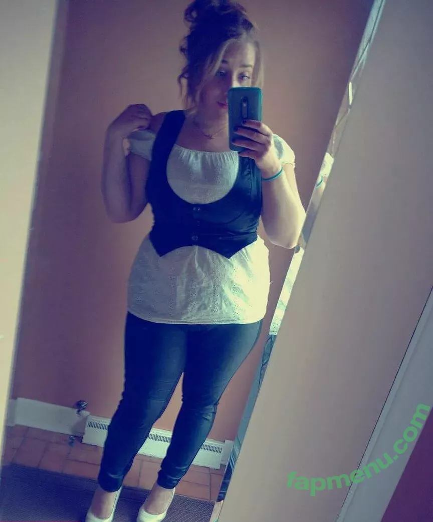 lartdanstoutessesformes nude photo #0060 (lartdanstoutessesformes)