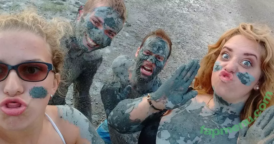 lartdanstoutessesformes nude photo #0069 (lartdanstoutessesformes)