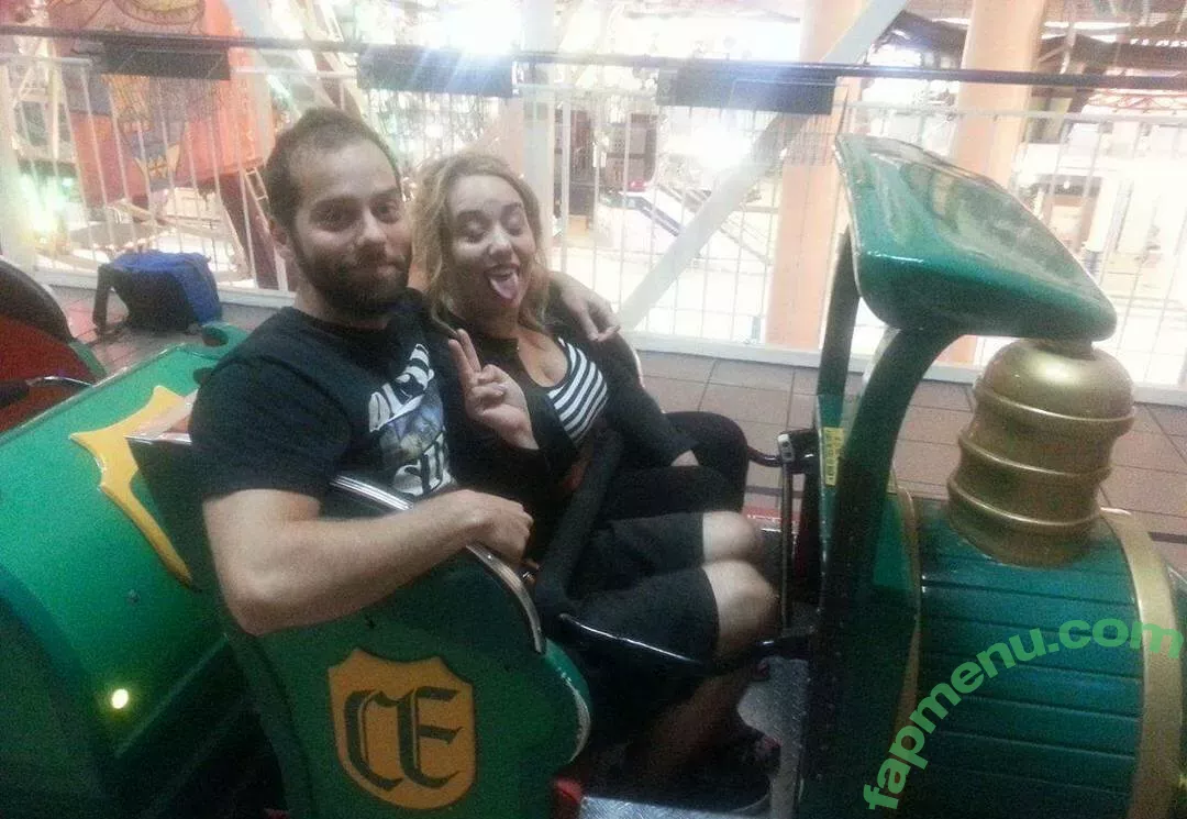 lartdanstoutessesformes nude photo #0078 (lartdanstoutessesformes)