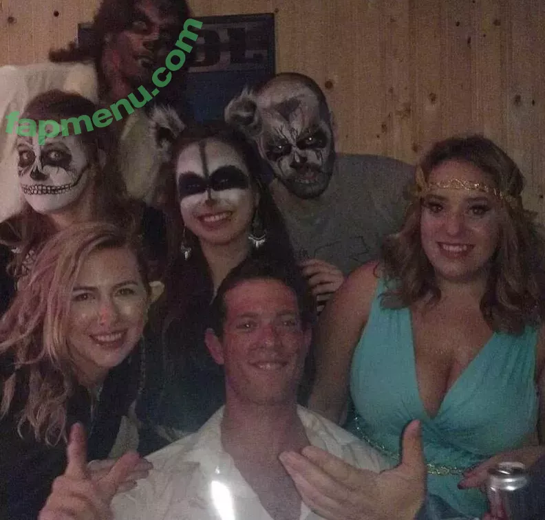 lartdanstoutessesformes nude photo #0090 (lartdanstoutessesformes)