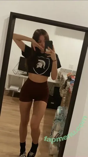 Laselyii / llessliiie / luvliii nude photo #0024