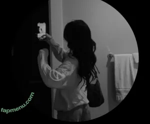 Laselyii / llessliiie / luvliii nude photo #0044