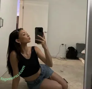 Laselyii / llessliiie / luvliii nude photo #0080