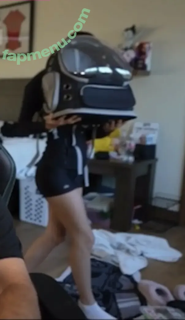 Laselyii nude photo #0073 (llessliiie / luvliii)