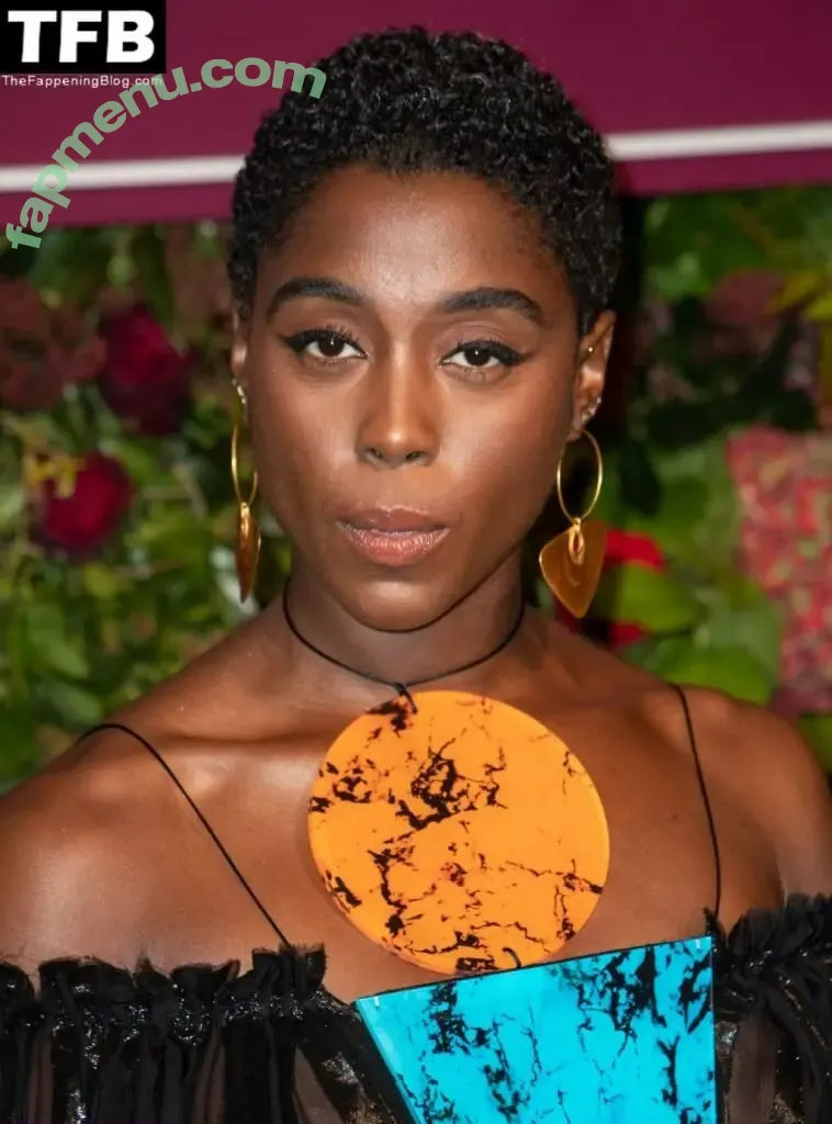 Lashana Lynch nude photo #0005 (Lashana Lynch)