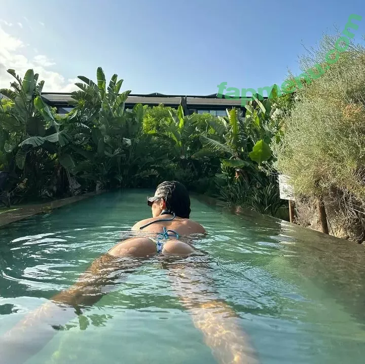 Lasirena69 nude photo #0480 (lasirena69_)