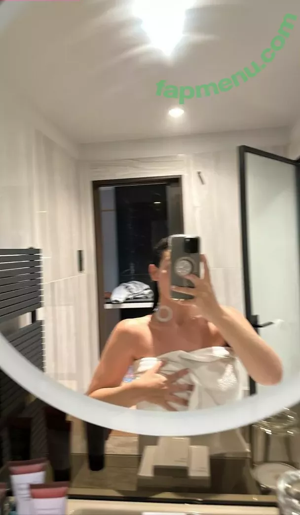 Lasirena69 nude photo #0502 (lasirena69_)