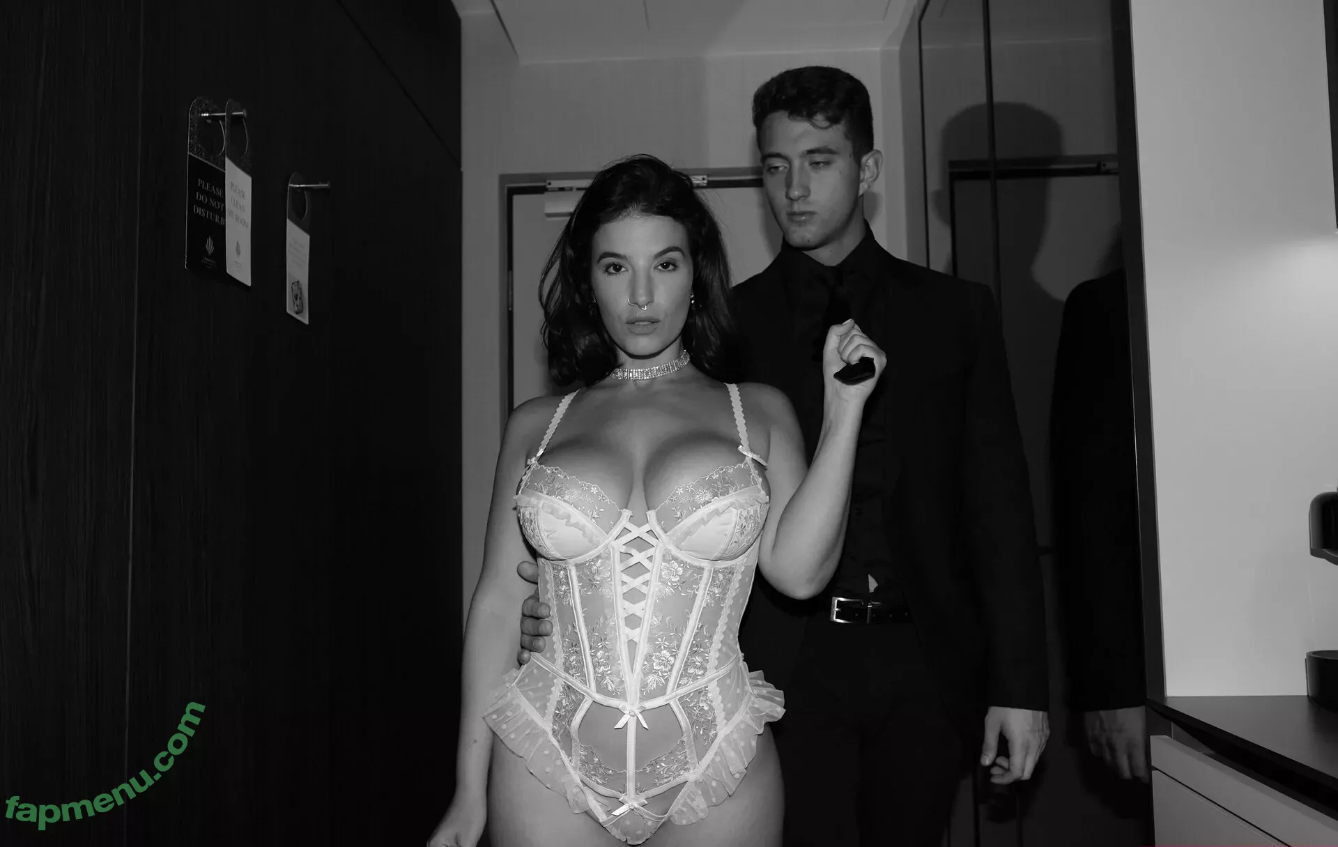 Lasirena69 nude photo #0567 (lasirena69_)