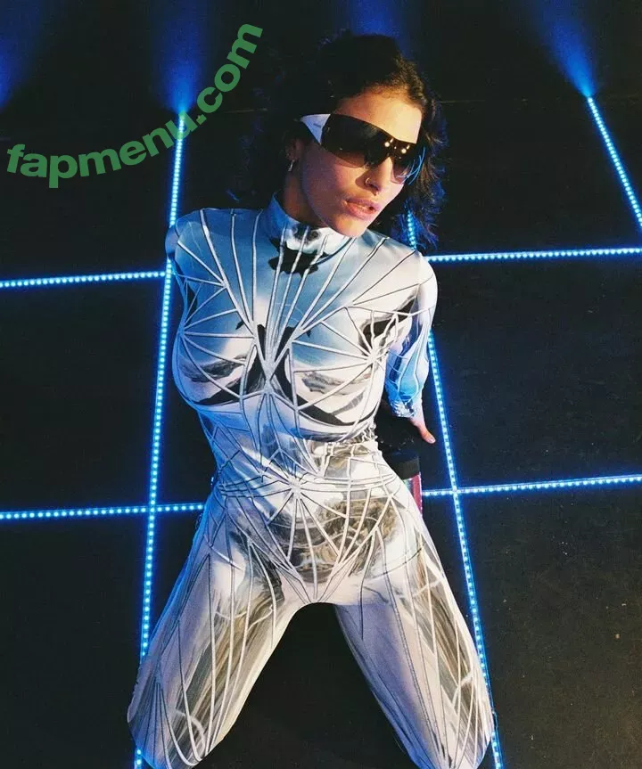 Lasirena69 nude photo #0723 (lasirena69_)