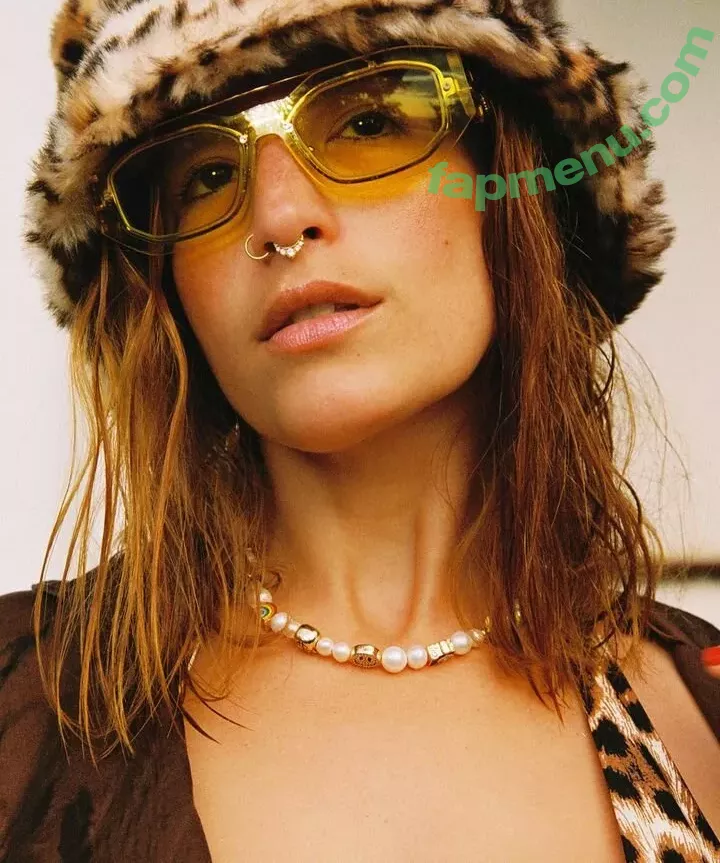 Lasirena69 nude photo #0732 (lasirena69_)