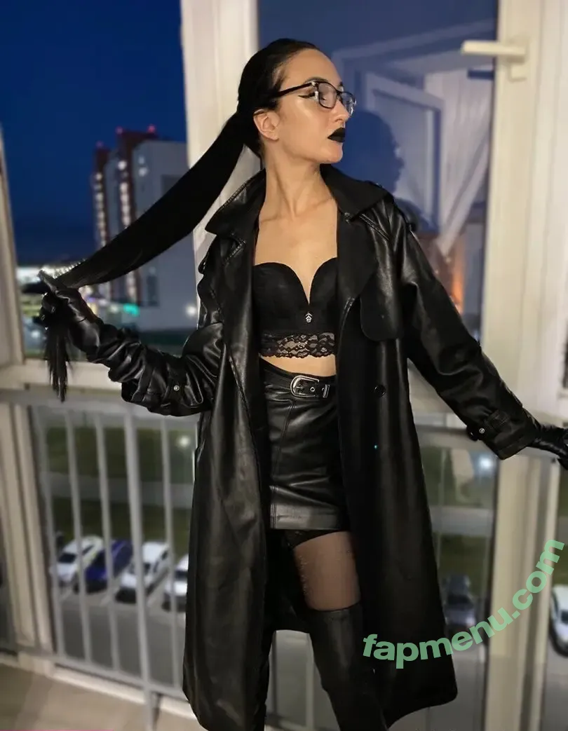 Lastchenya nude photo #0003 (Lastchenya)