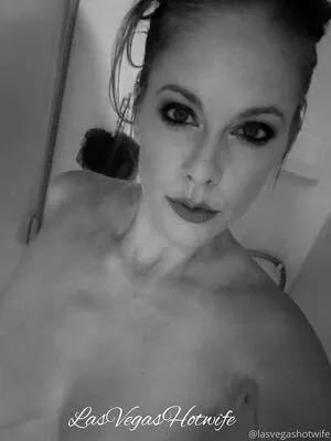 LasVegasHotwife / lasvegashotwife69 nude photo #0309