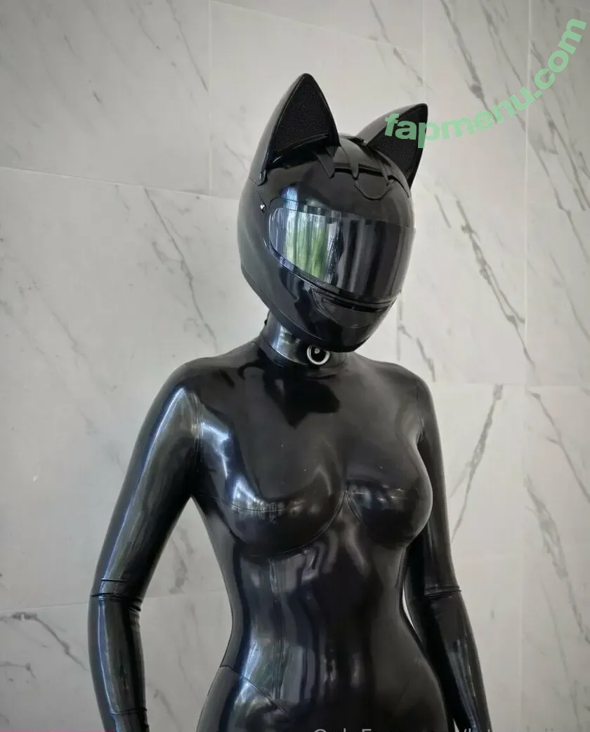 latex_alina nude photo #0093 (latex_alina)