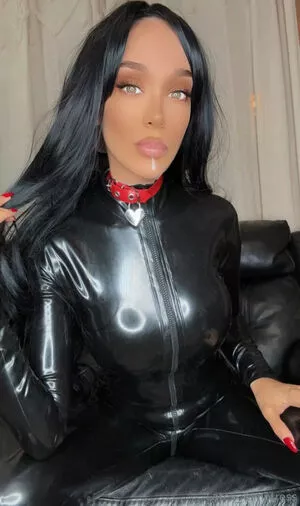 Latex_temptress /  / LatexTemptress / LottieRouge / MistressRouge / latex.temptress / latextemptressmsscarlett / yourdommegfe nude photo #0014