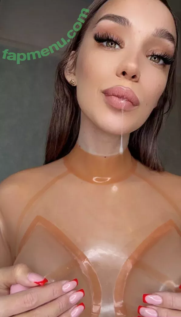 Latex_temptress nude photo #0011 ( / LatexTemptress / LottieRouge / MistressRouge / latex.temptress / latextemptressmsscarlett / yourdommegfe)