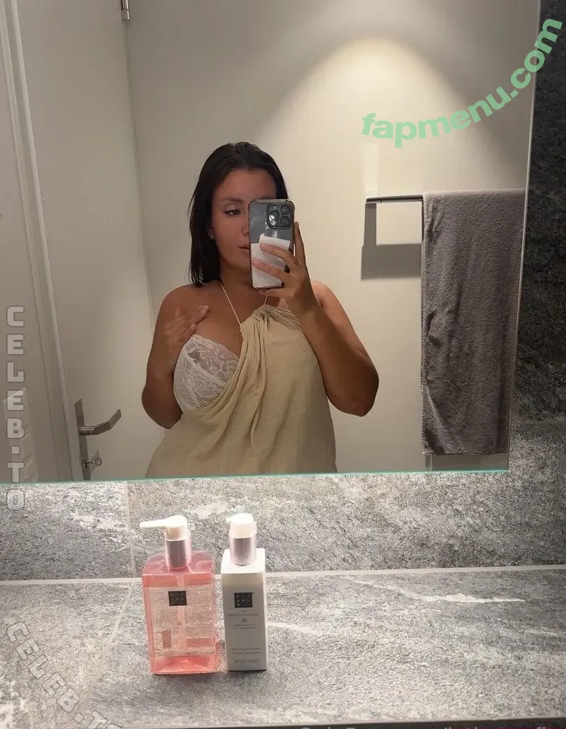 latina.sofia nude photo #0048 (latina.sofia)