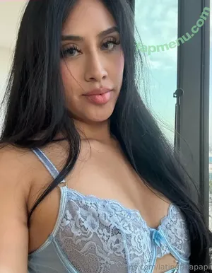 latinafinapapi / latina_girlfriend nude photo #0004