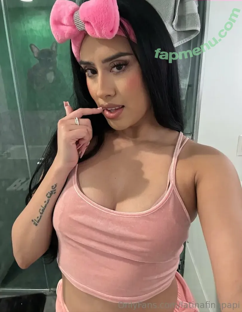latinafinapapi nude photo #0011 (latina_girlfriend)