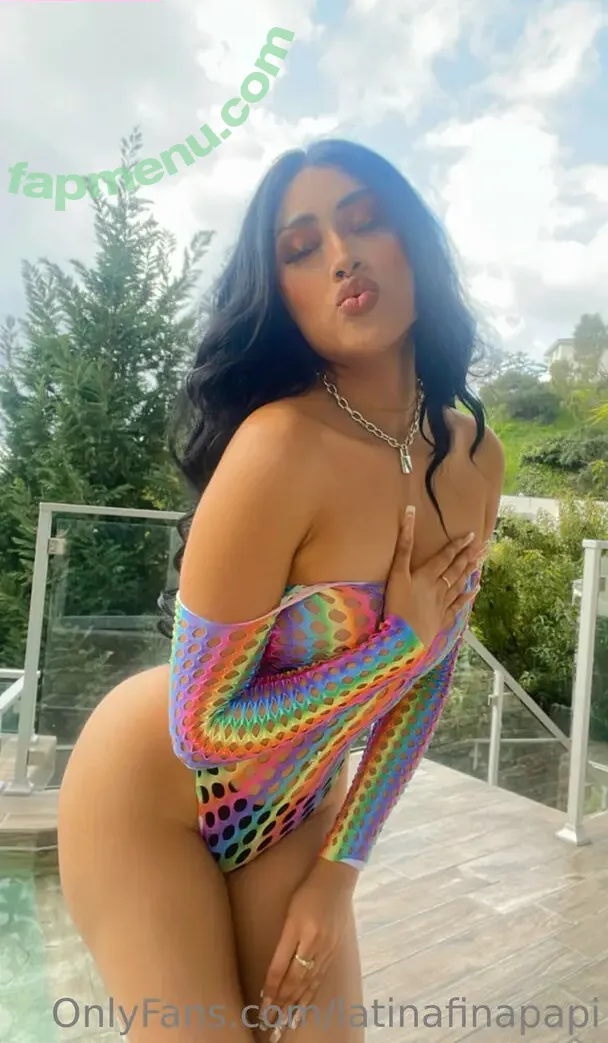 latinafinapapi nude photo #0017 (latina_girlfriend)