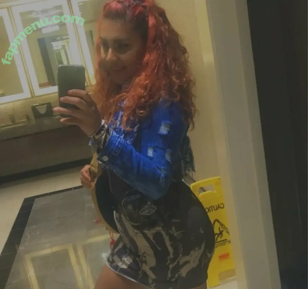 LatinaMamiMiami nude photo #0001 (LatinaMamiMiami)