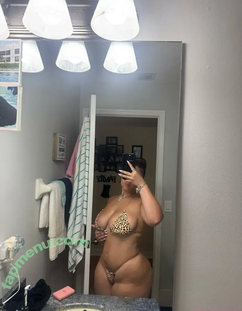 latinqueenxo nude photo #0001 (onlylatinaqueens)