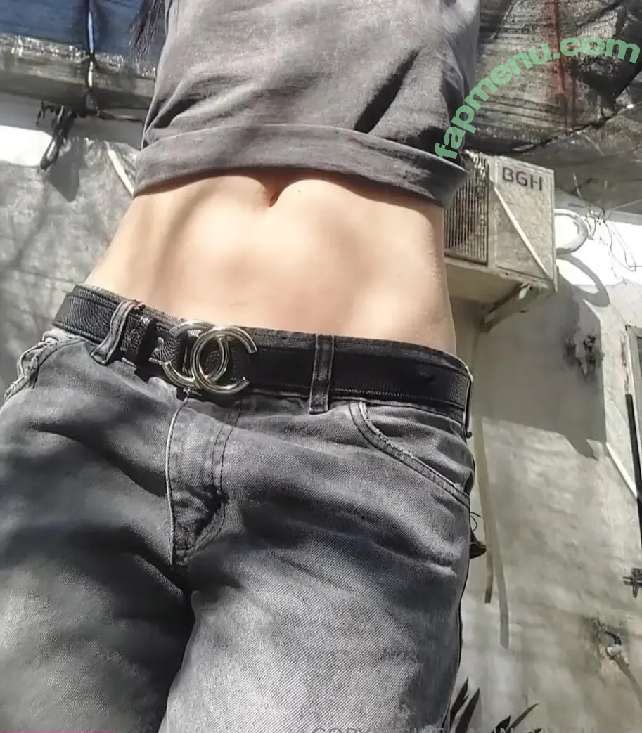 latinsunshine nude photo #0030 (latinsunshine_bellybutton)