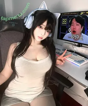 latulip_0 nude photo #0304