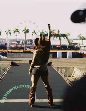 Lauana Prado / lauanaprado / xluanaprado nude photo #0099