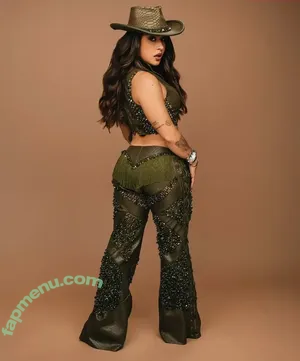 Lauana Prado / lauanaprado / xluanaprado nude photo #0114